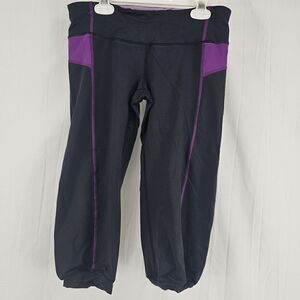 Lululemon Crop Leggings - SIZE 6 - Run Dance Black Plum